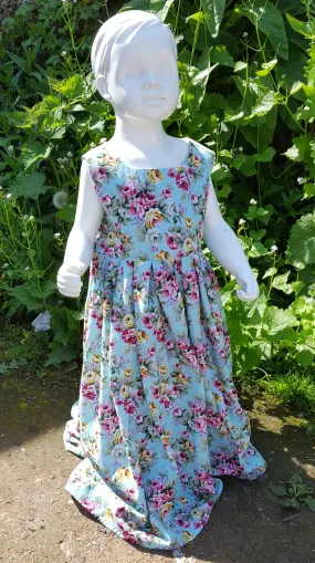 Little girls maxi dress, to fit age 4, Party dress, alternative wear dress,